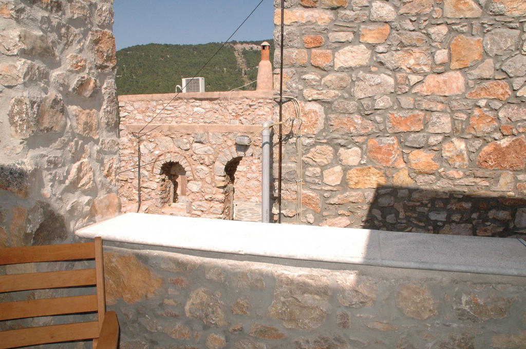 Stoneapartments, Γ Κωσταλοσ Και Σια Οε Avgonima Exterior foto